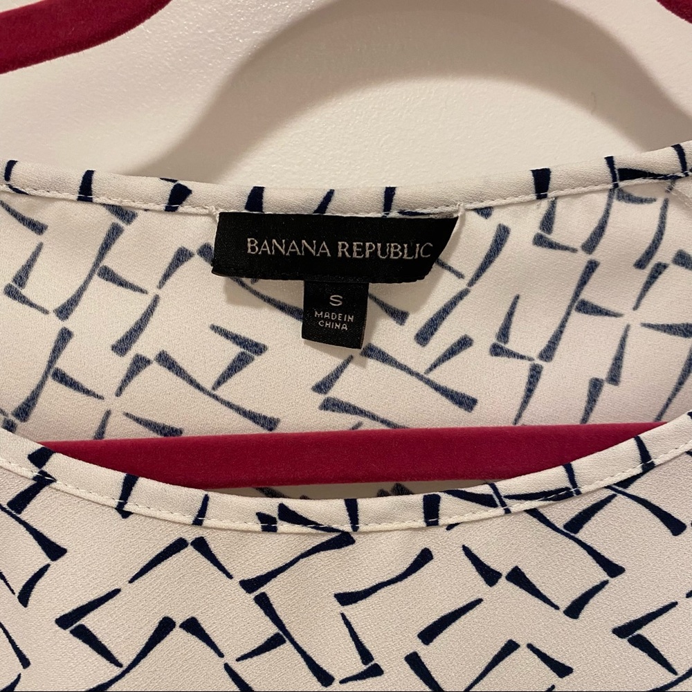 Banana Republic Top - Picture 3 of 5